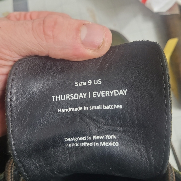 Thursday Boot Company Captain Lace Up Leather Boots in Green Men’s Size 9 - Picture 6 of 6